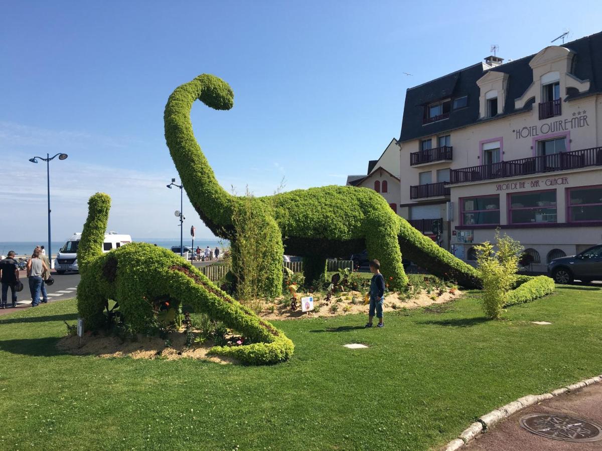Appartement Neuf Beautiful Villers 1-4 Pers Avec Parking Prive Et A 200 M Plage Екстер'єр фото